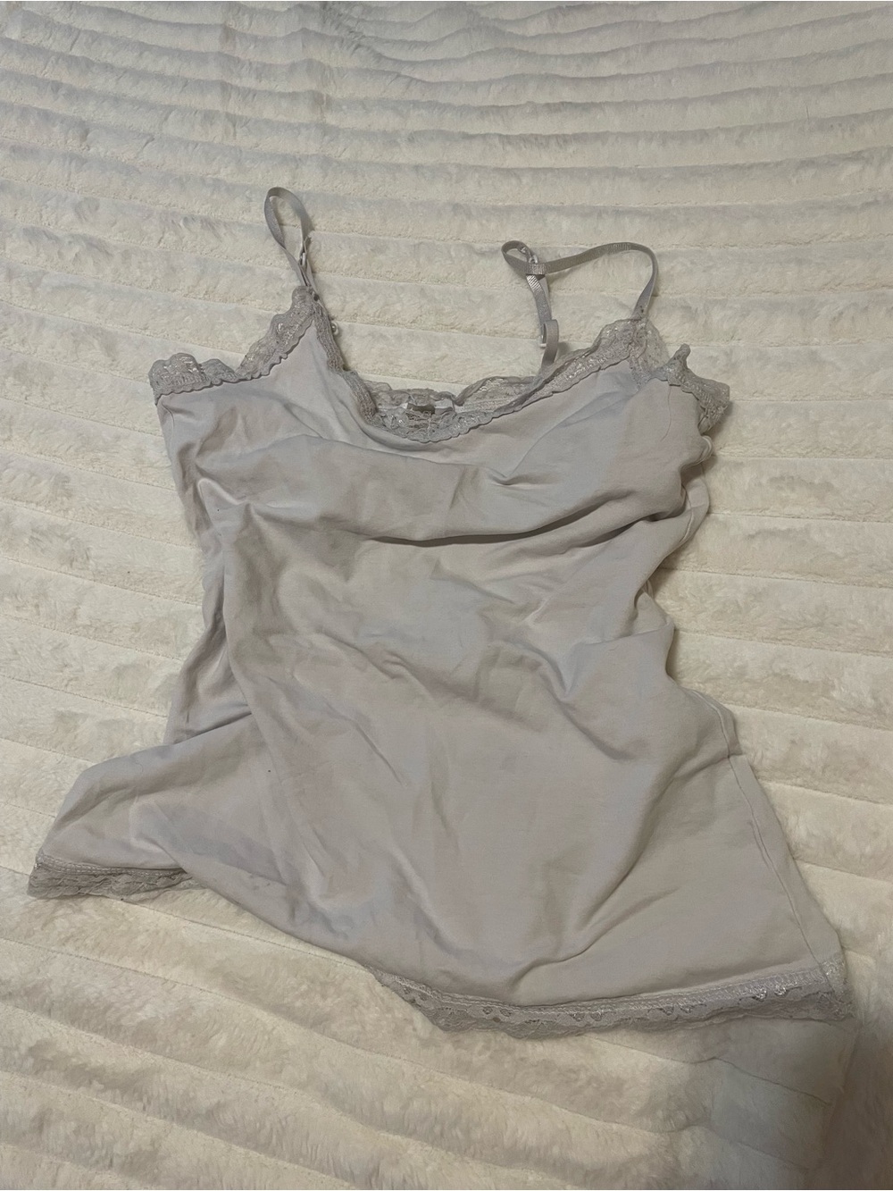 lace trim cami tank !!